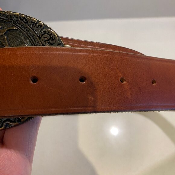 Eddie Bauer leather Belt with buckle (Canada Goose design) size 38 - Picture 10 of 14